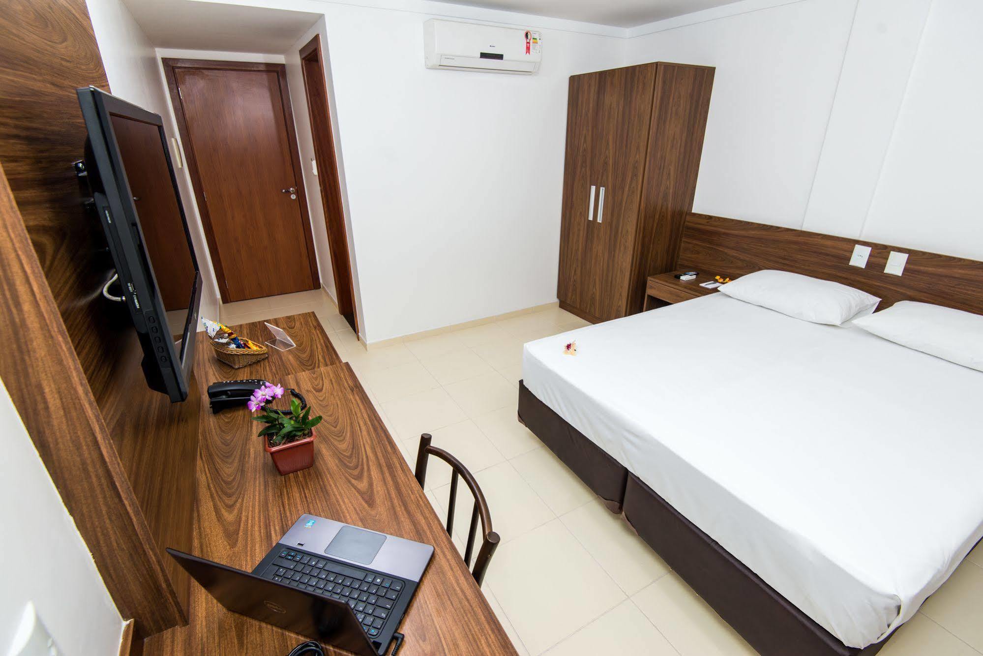 Hotel Jardins Serra Kültér fotó